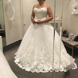 BNWT Maggie Sottero Irma Ivory Ball Gown Size 14